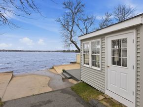 16 Norfolk St., Lakeville MA 02347