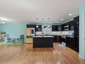 28 Mcintosh Drive, Stow MA 01775