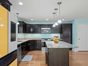 28 Mcintosh Drive, Stow MA 01775