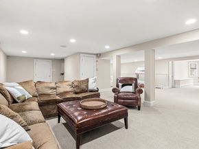 65 Woodcliff Rd, Wellesley MA 02481