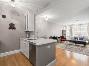 42 8th St 4106, Boston MA 02129