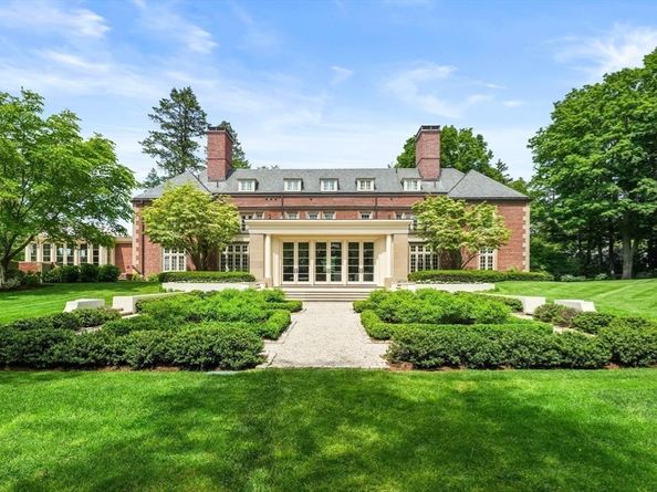 1014 Boylston St, Brookline MA 02467