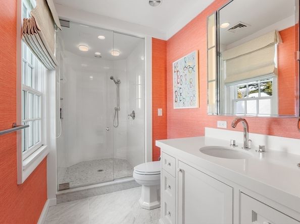 1014 Boylston St, Brookline MA 02467