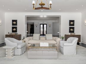 1014 Boylston St, Brookline MA 02467