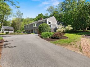 17 Topsfield Rd, Wenham MA 01984