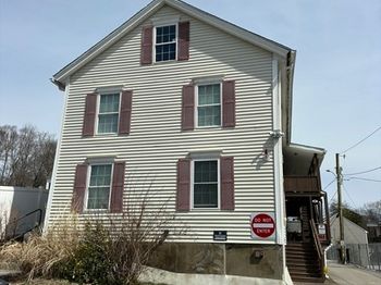 6 Milton St