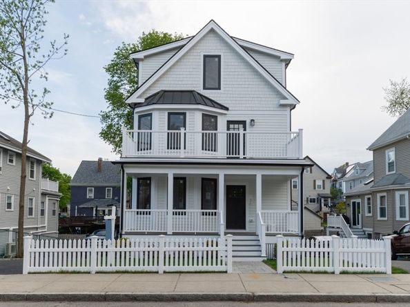 66 Farquhar St 1, Boston MA 02131