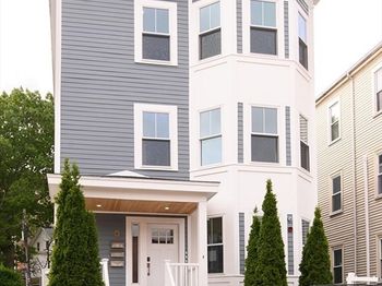 8 Brookside Ave