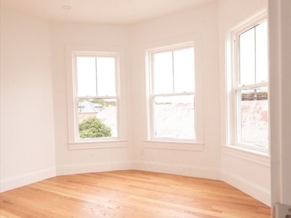 8 Brookside Ave 2, Boston MA 02130