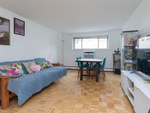329 Harvard St 1, Cambridge MA 02139