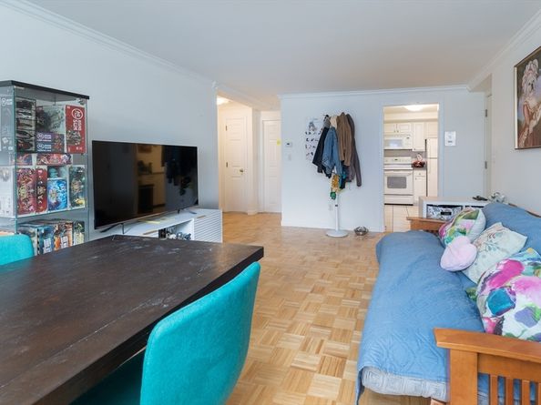 329 Harvard St 1, Cambridge MA 02139