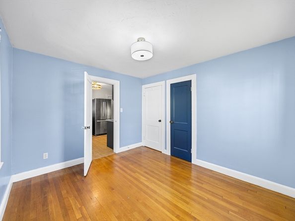 9 Common St 3, Quincy MA 02169