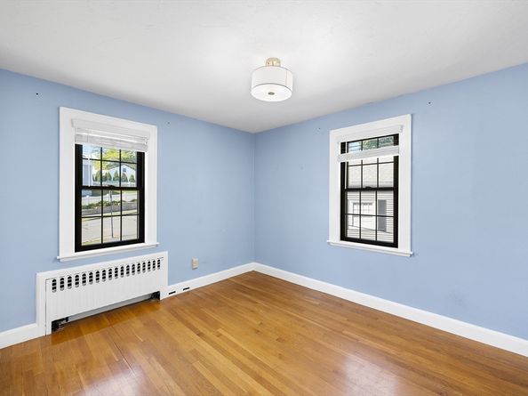 9 Common St 3, Quincy MA 02169