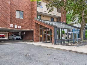 39 Parlin St 503, Everett MA 02149