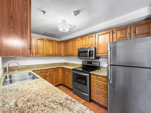 39 Parlin St 503, Everett MA 02149