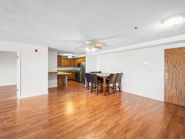 39 Parlin St 503, Everett MA 02149