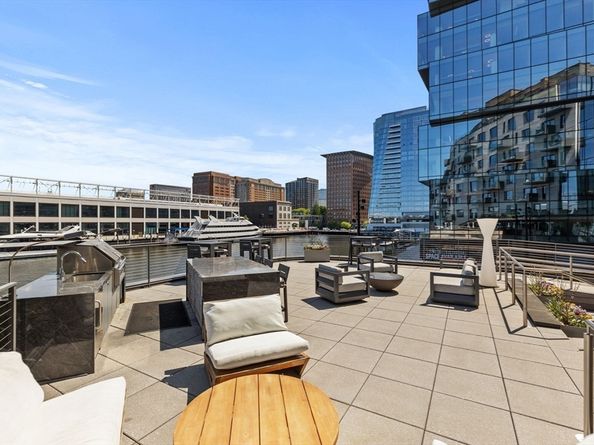 300 Pier 4 Blvd 3B, Boston MA 02210