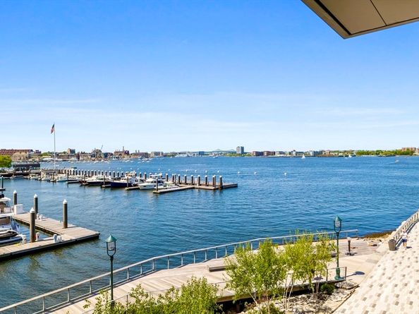 300 Pier 4 Blvd 3B, Boston MA 02210