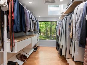 169 Hickory Rd, Weston MA 02493