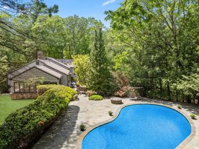 169 Hickory Rd, Weston MA 02493