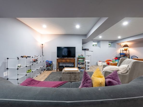 16 Walker St 16, Medford MA 02155