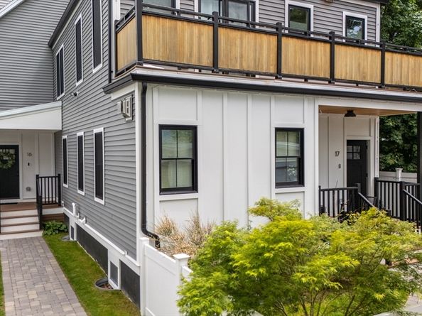 16 Walker St 16, Medford MA 02155