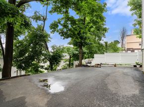 4 Warren Ave, Chelsea MA 02150