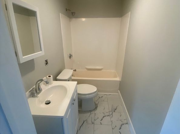 27 Lyon, Worcester MA 01604