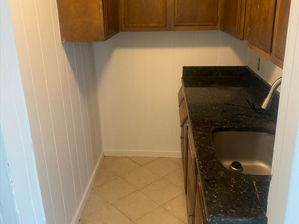 27 Lyon, Worcester MA 01604