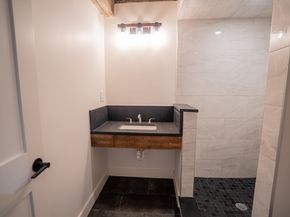 182 Merrimac St 1, Newburyport MA 01950
