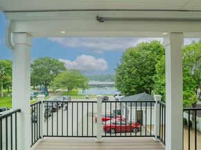 182 Merrimac St 1, Newburyport MA 01950