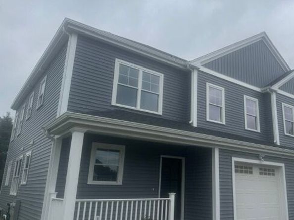 9 Ariana Circle 9, Milford MA 01757