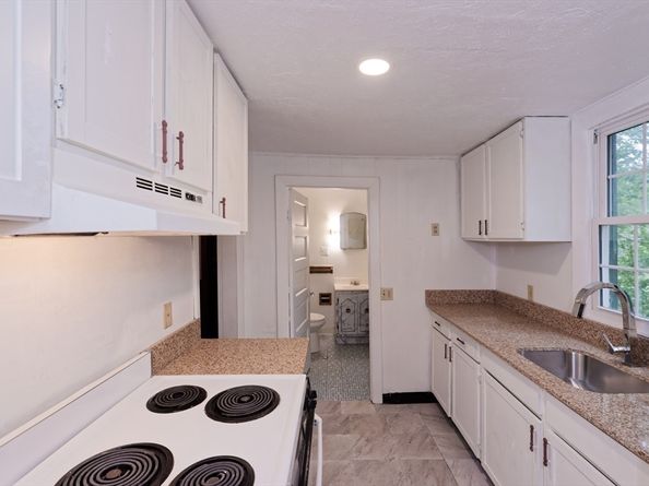 450 Mount Wayte Ave, Framingham MA 01702