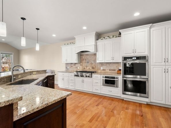 50 Sterling Rd, Needham MA 02492