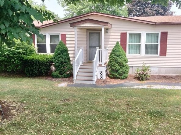 48 Leisurewoods Drive, Rockland MA 02370