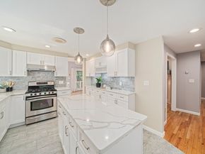 9 Powder Hill Way 9, Westborough MA 01581