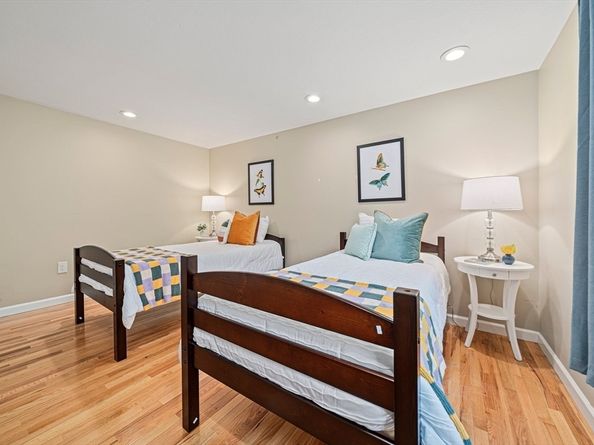 9 Powder Hill Way 9, Westborough MA 01581
