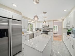 9 Powder Hill Way 9, Westborough MA 01581