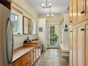 99 Essex Street, Hamilton MA 01982