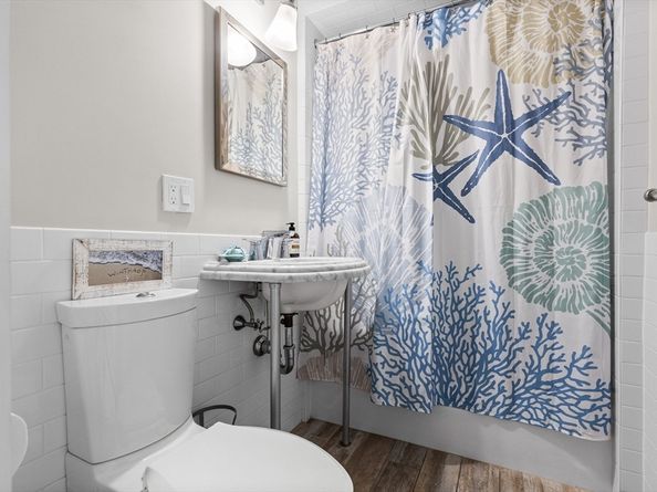 600 Shirley St 1, Winthrop MA 02152