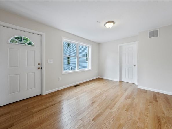 66 North Main Street 66, Westford MA 01886