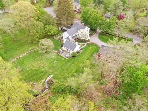 894 Great Pond Road, North Andover MA 01845