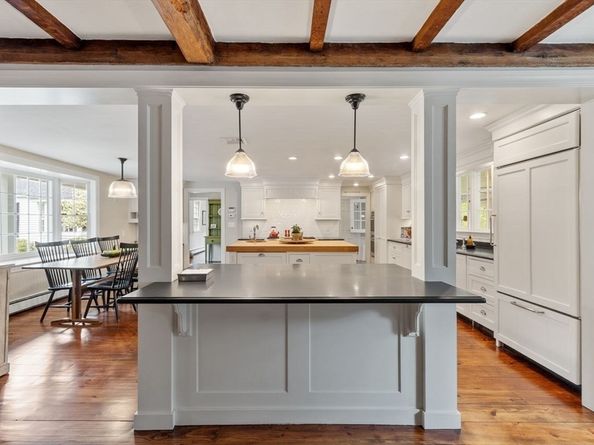 894 Great Pond Road, North Andover MA 01845