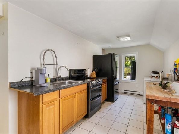 135 Hart St, Beverly MA 01915