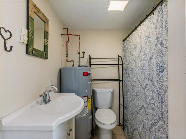 135 Hart St, Beverly MA 01915