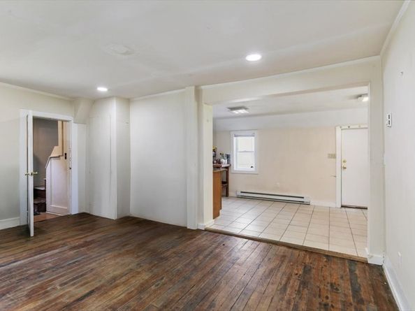 135 Hart St, Beverly MA 01915