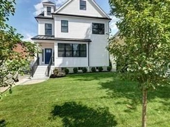 218 Hillside Ave