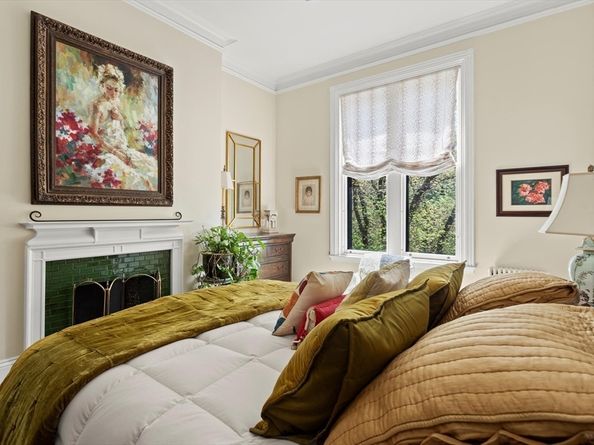 261 Commonwealth Avenue 5, Boston MA 02116