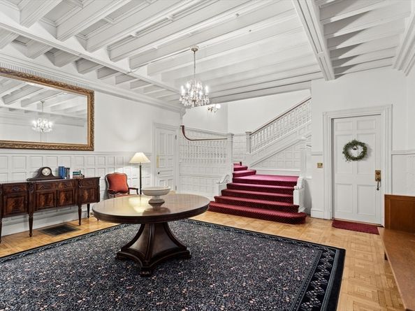 261 Commonwealth Avenue 5, Boston MA 02116