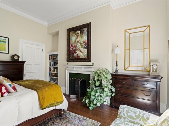 261 Commonwealth Avenue 5, Boston MA 02116